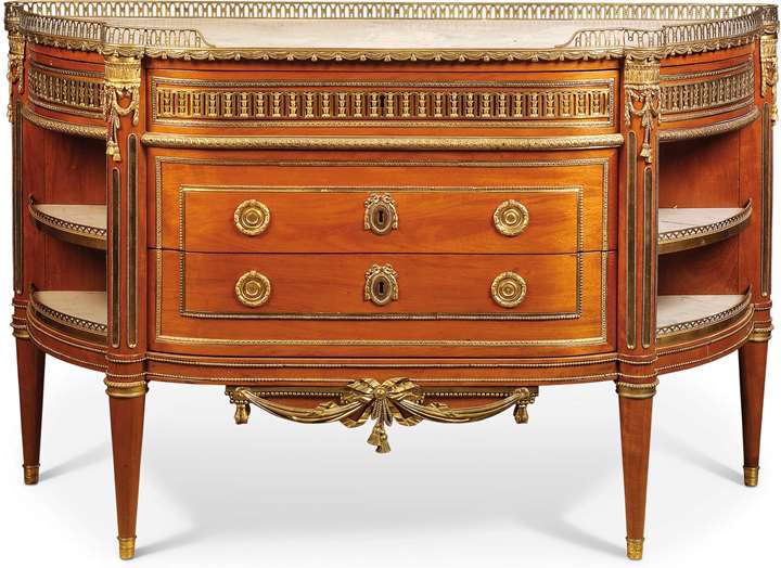 A LOUIS XVI ORMOLU-MOUNTED MAHOGANY COMMODE A L'ANGLAISE